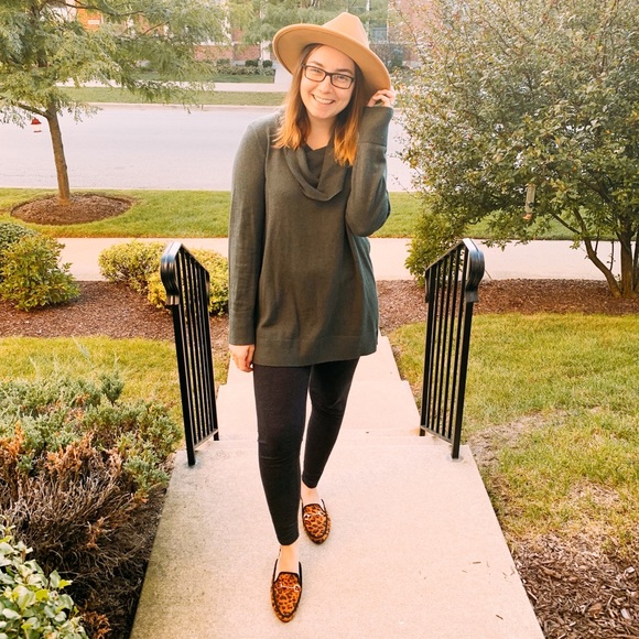 Meet the Posher - Picture 4 of 4